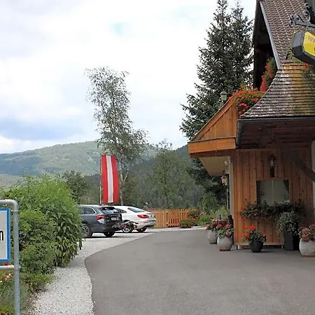 Schwaiger 3*